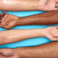 Peter Thomas Roth Water Drench Broad Spectrum SPF 45 Hyaluronic Cloud Moisturizer -Deals Nude Flair Store 2564751cm alt04