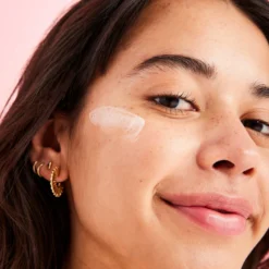 First Aid Beauty Hello FAB Coconut Skin Smoothie Priming Moisturizer -Deals Nude Flair Store 2589262cm alt04