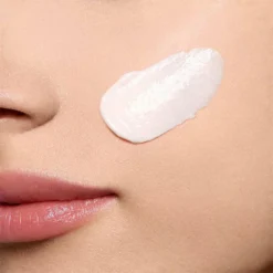 Clarins Multi-Active Day Moisturizer -Deals Nude Flair Store 2598905cm alt04