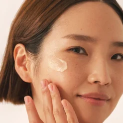 Brightwave 10% Vitamin C + Peptide Brightening Serum -Deals Nude Flair Store 2612934 alt05